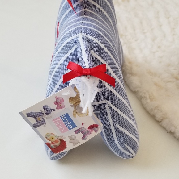 LAST CHANCE Kate Finn blue and white horse - Picture 5 of 6